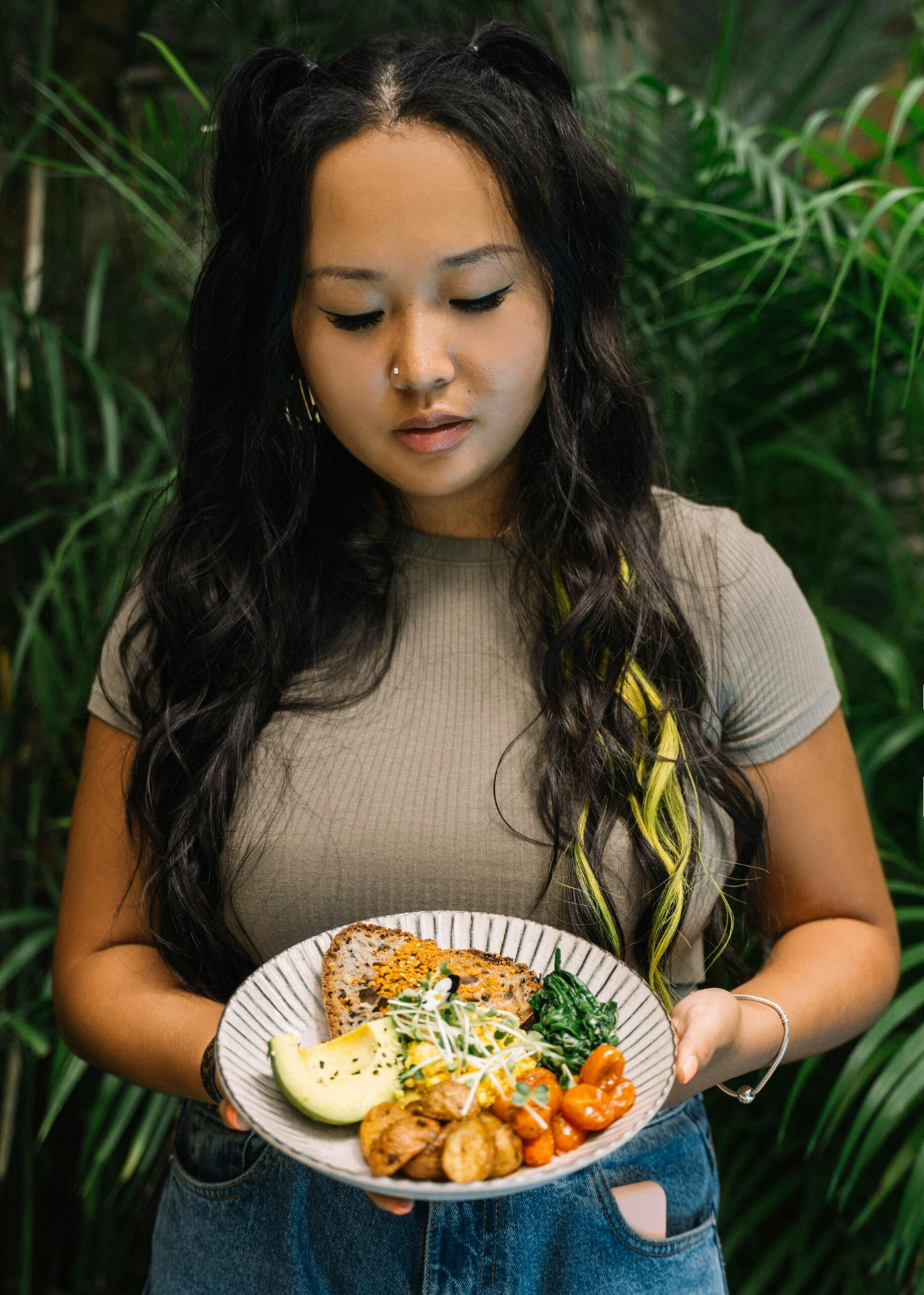 Hip2Keto lifestyle visuals