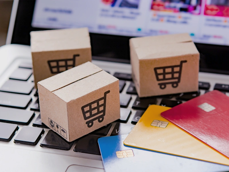 E-commerce blockchain
