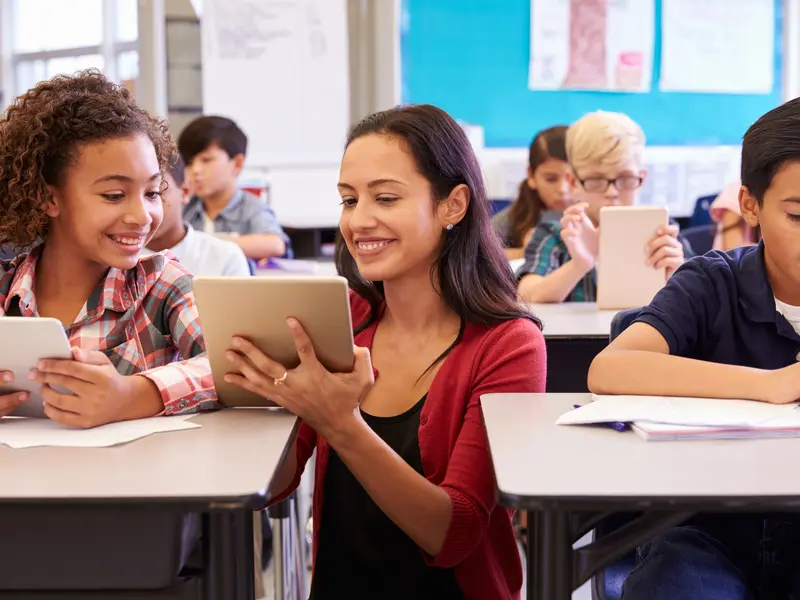 Education & E-Learning mobile app preview