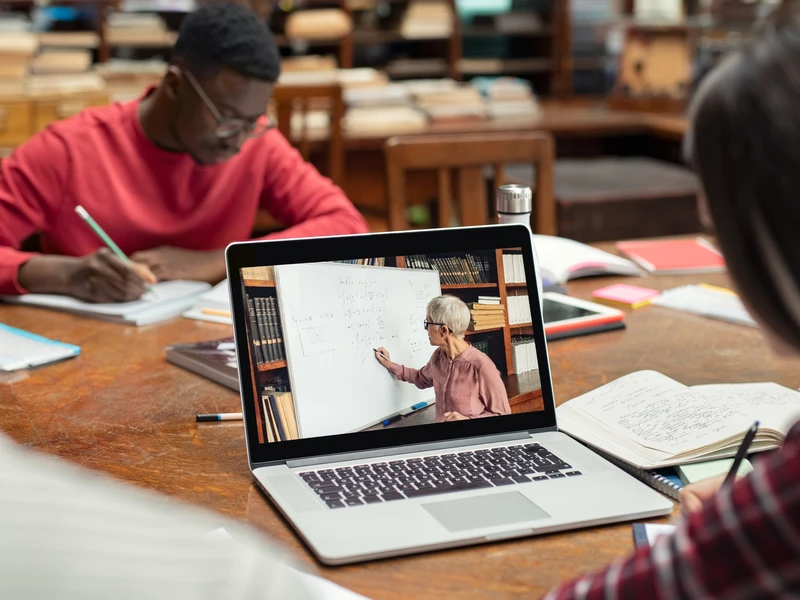 Education & E-Learning mobile app preview