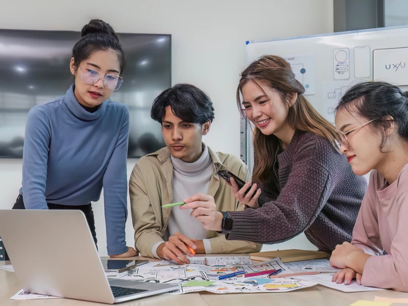 Multi user collaboration