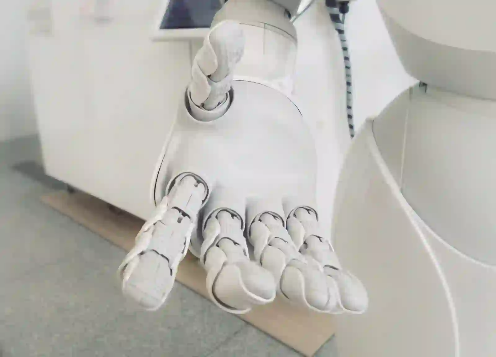 Artificial Intelligence (AI)