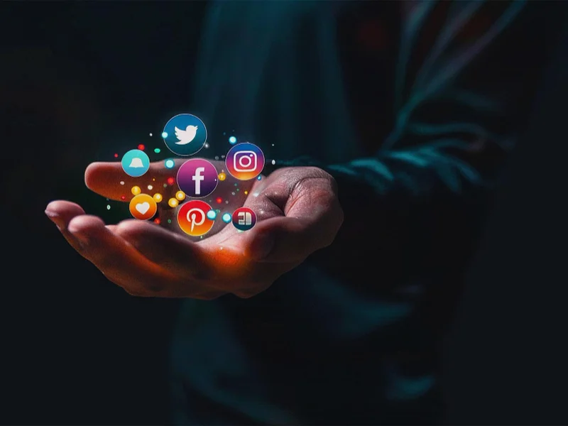 Social Media software
